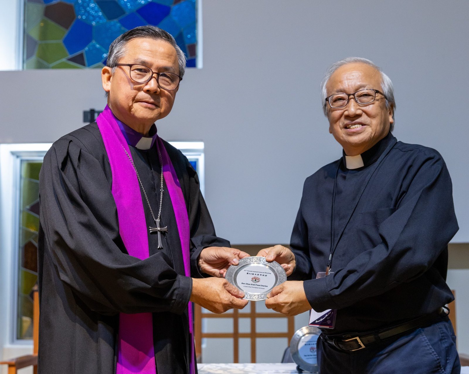 AGM2026-Gift Presentation to Retired Minister